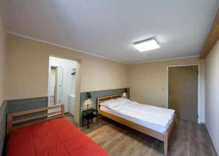 Apartment 25